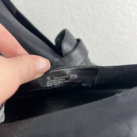 A2 By Aerosoles Leather Buckle Detail Slip On Loafer Black Size 7 Heel Height 2" - Picture 9 of 10